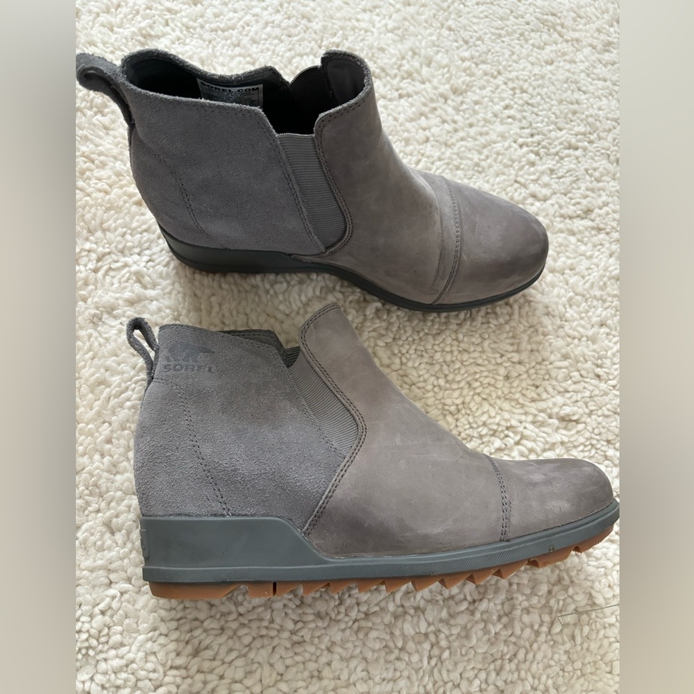 Sorel Evie II Chelsea wedge Boots